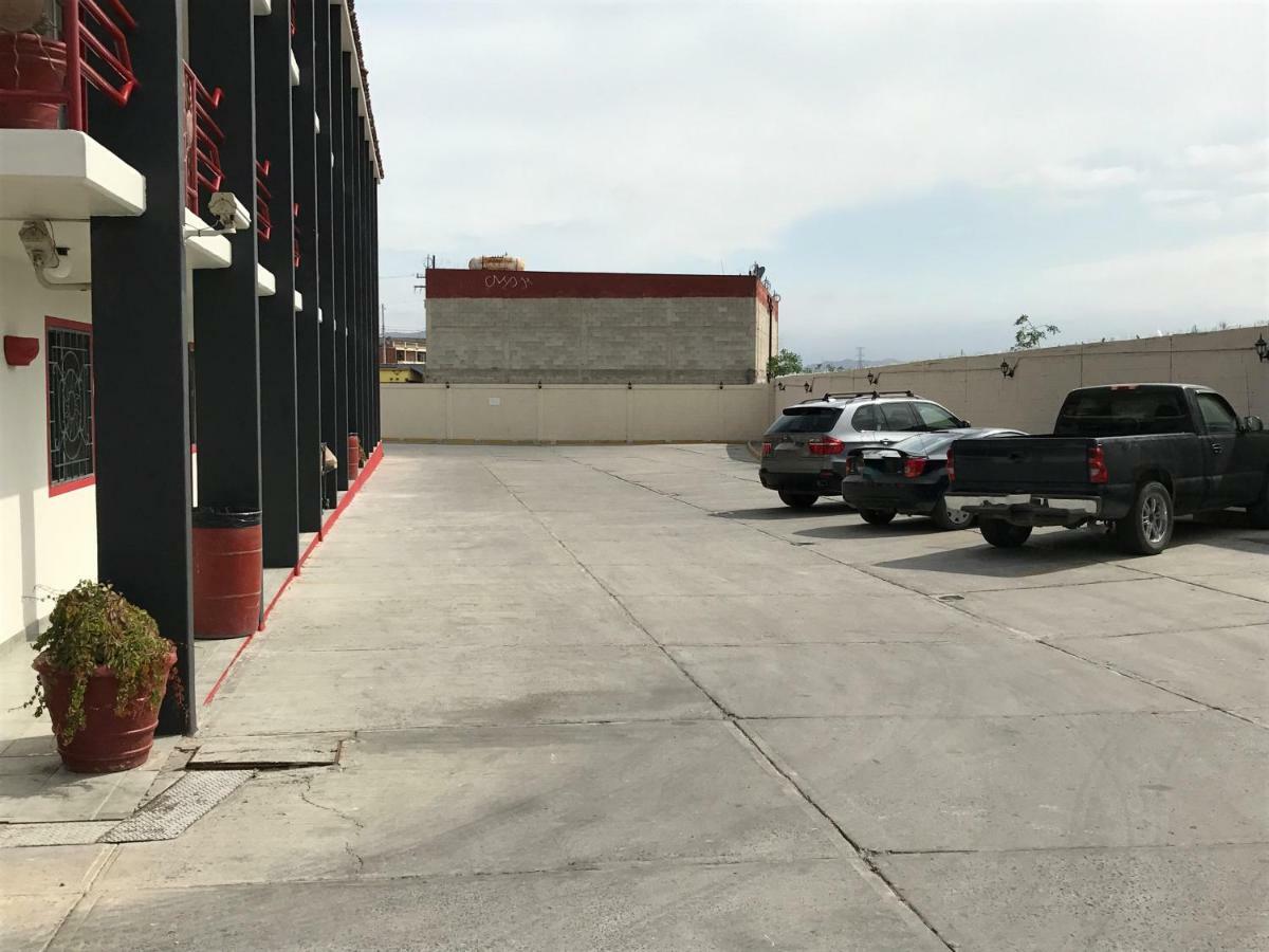 Motel El Refugio Тихуана Екстериор снимка